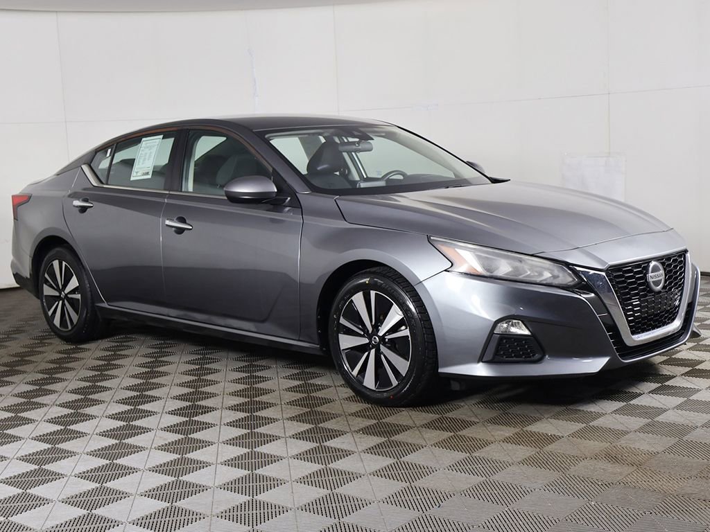 Used 2021 Nissan Altima 2.5 SV FWD image 2