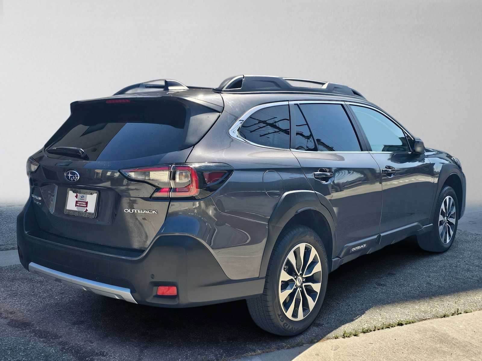 Certified 2024 Subaru Outback Limited AWD/4WD image 3