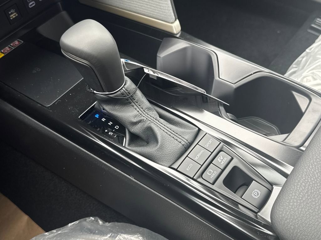 New 2026 Toyota Camry SE image 29