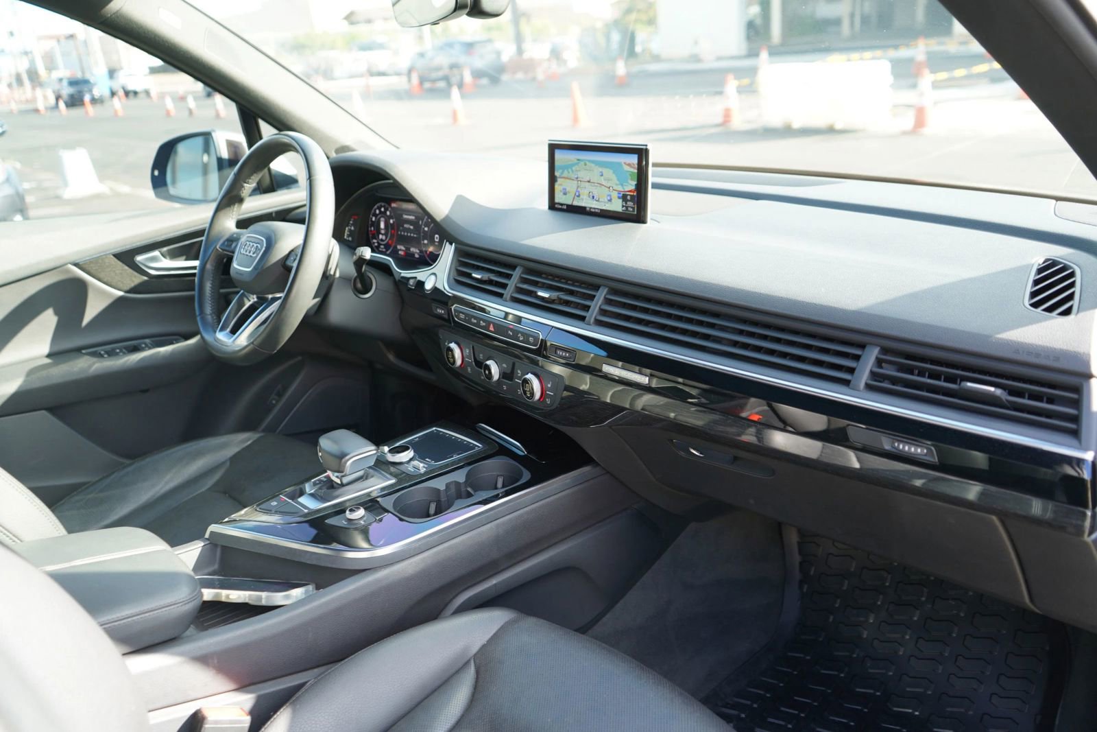 Used 2018 Audi Q7 3.0T Premium Plus image 22