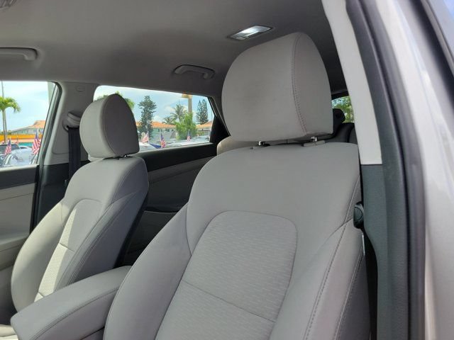 Used 2020 Hyundai Tucson Value FWD image 12