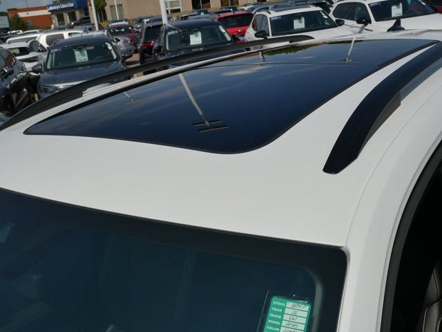 Certified 2026 Volkswagen Atlas SE w/ Panoramic Sunroof Package AWD/4WD image 11
