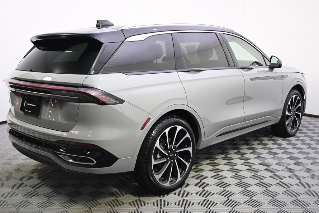 New 2026 Lincoln Nautilus Black Label image 7