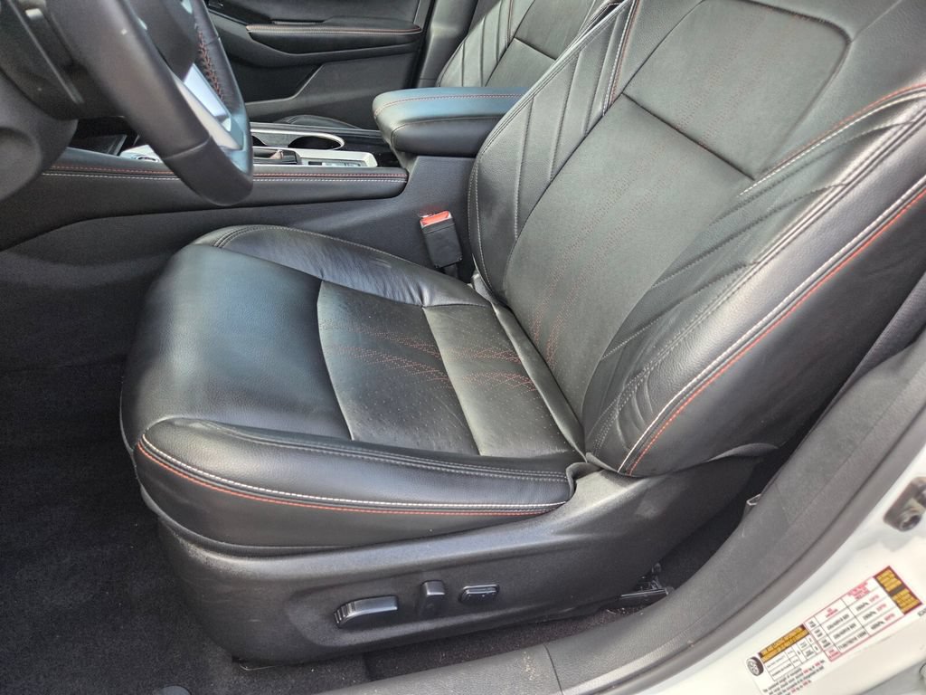 Used 2024 Nissan Altima 2.0 SR FWD image 10