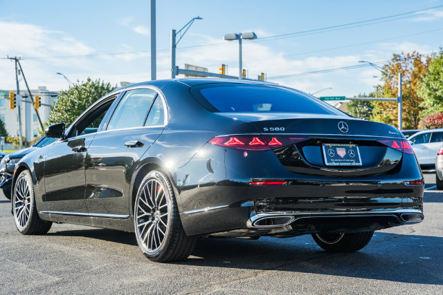 New 2027 Mercedes-Benz S 580 4MATIC Sedan image 5