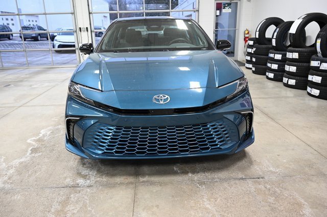 Certified 2025 Toyota Camry XSE image 2