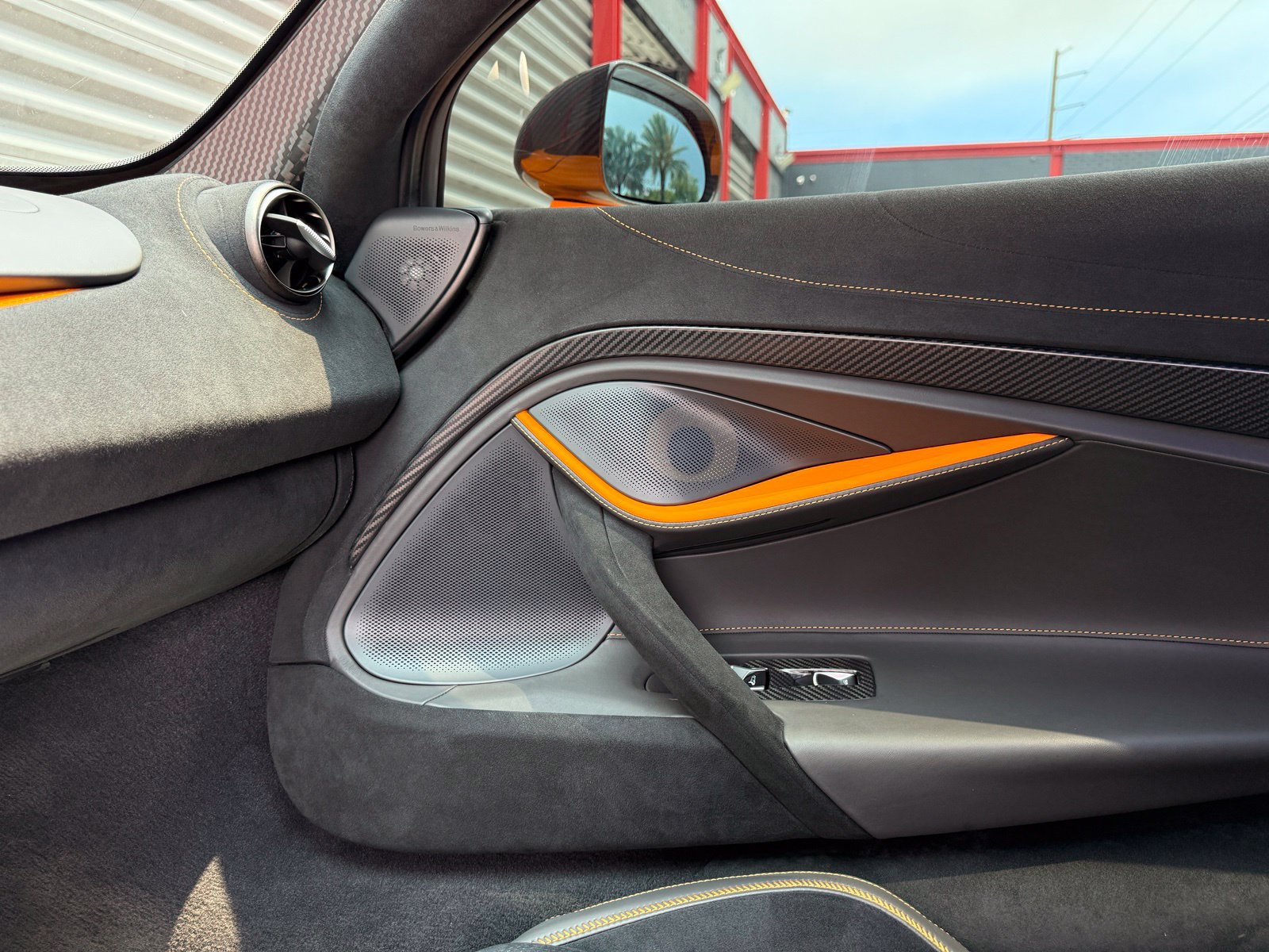Used 2022 McLaren 720S Performance RWD image 50