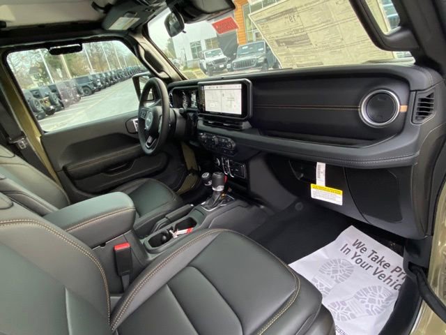 New 2025 Jeep Gladiator Sport image 17