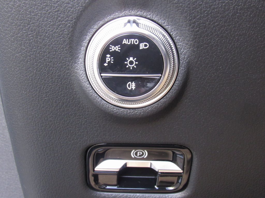 New 2026 Mercedes-Benz CLE 53 AMG 4MATIC Cabriolet image 31