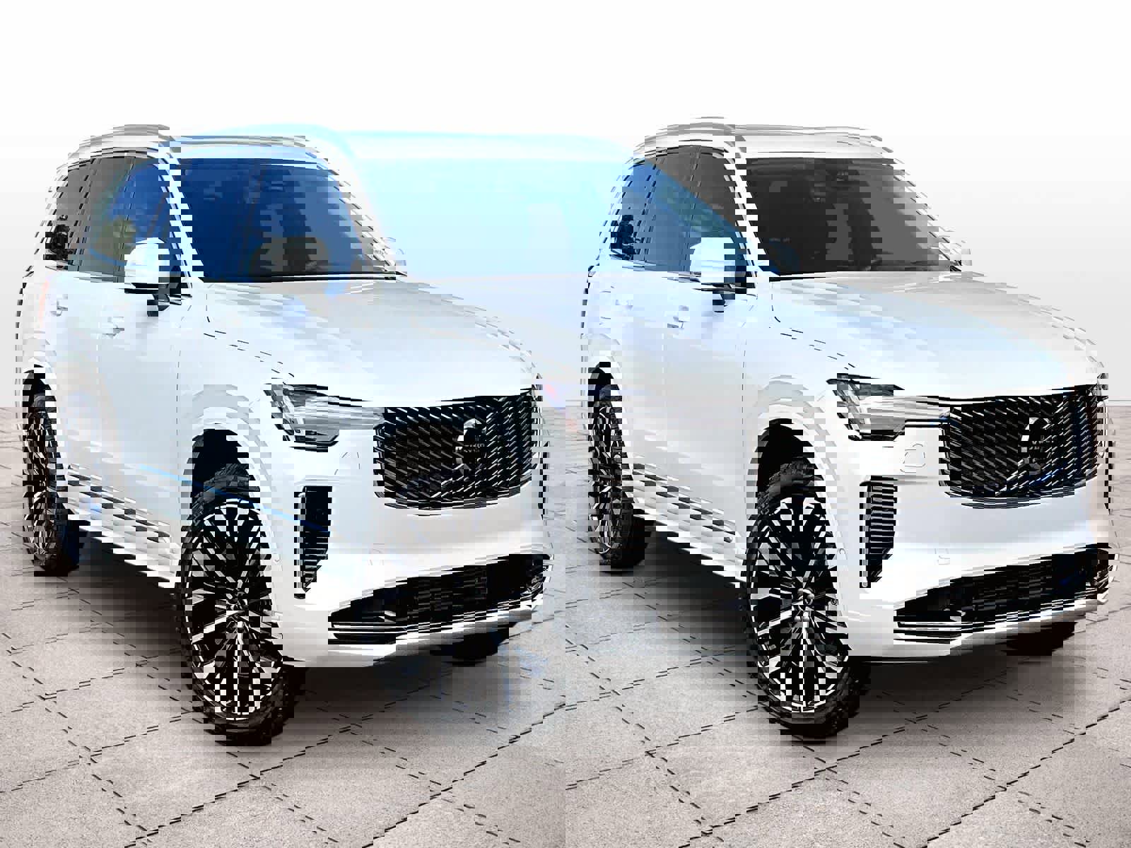 Used 2025 Volvo XC90 T8 Ultra w/ Protection Package Premier image 2