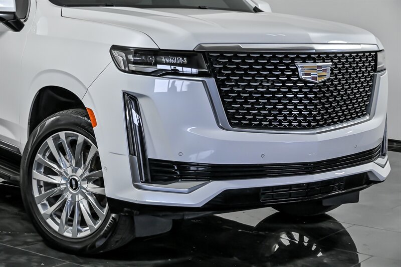 Used 2021 Cadillac Escalade Premium Luxury w/ Driver Assist Tech Package AWD/4WD image 2