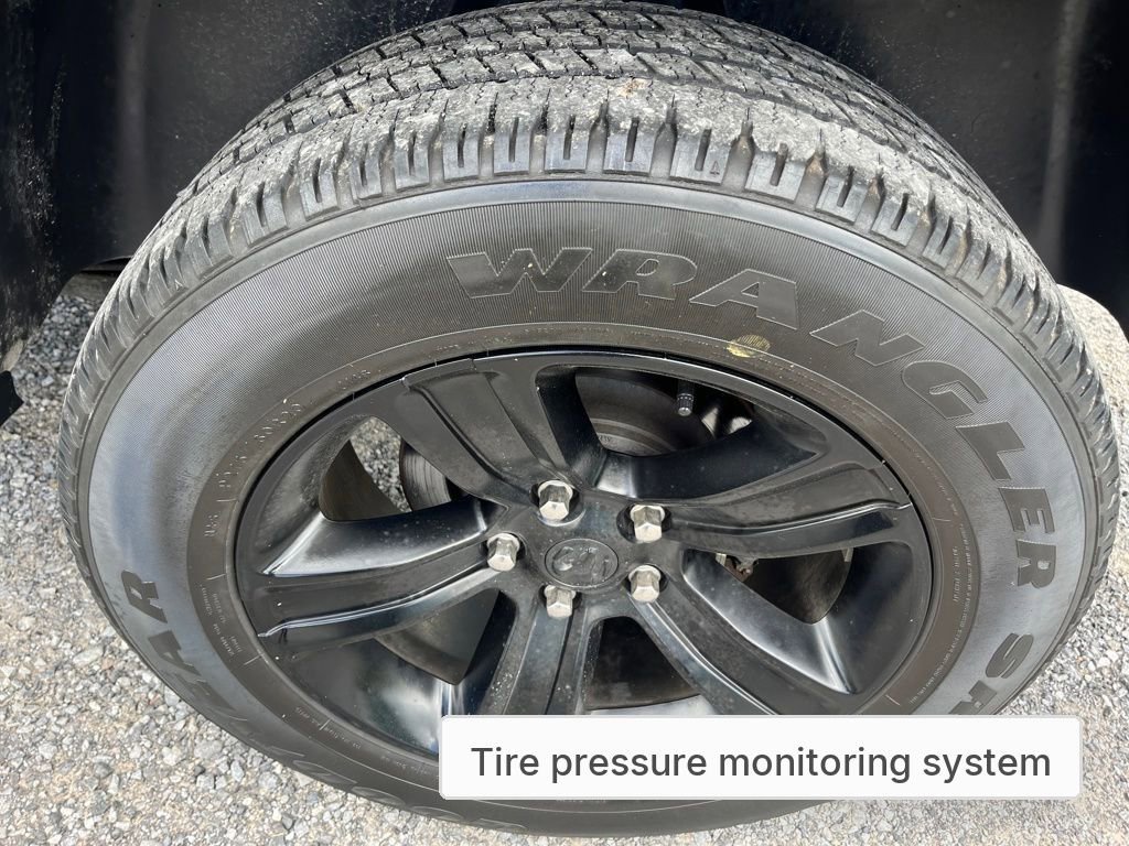 Used 2022 RAM 1500 Classic Warlock w/ Electronics Group image 8