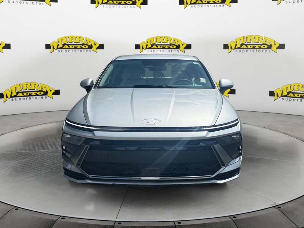 Used 2025 Hyundai Sonata SEL FWD image 8