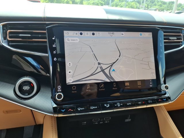 New 2026 Jeep Grand Wagoneer Summit AWD/4WD image 9