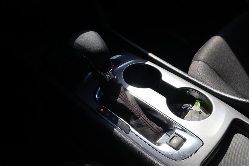 Used 2025 Chevrolet Malibu RS w/ LPO, Floor Liner Package image 20