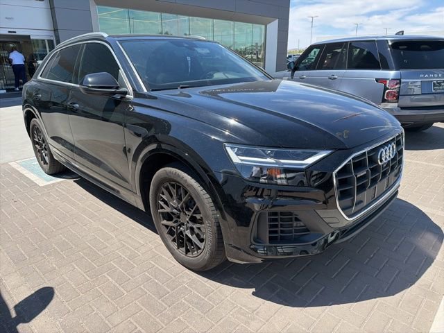 Used 2021 Audi Q8 Premium AWD/4WD image 5