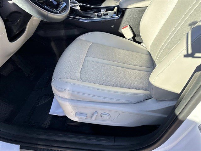 Used 2023 Kia Sorento SX image 15