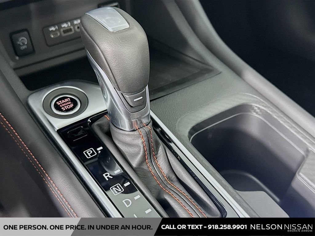 New 2025 Nissan Sentra SR w/ SR Premium Package image 16