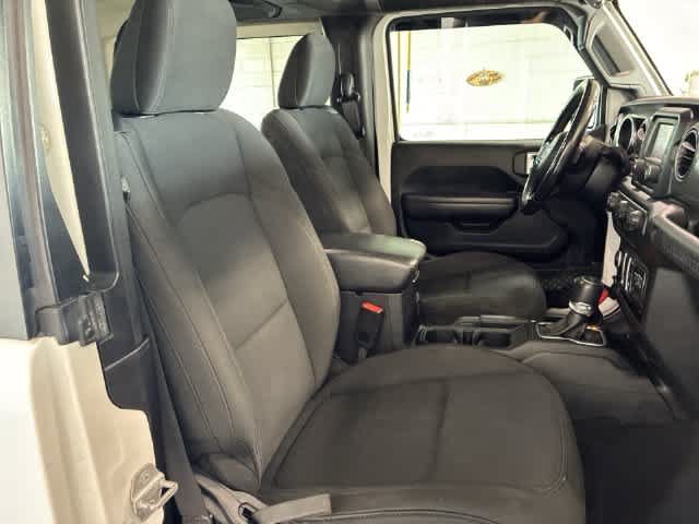 Used 2020 Jeep Wrangler Sport AWD/4WD image 23