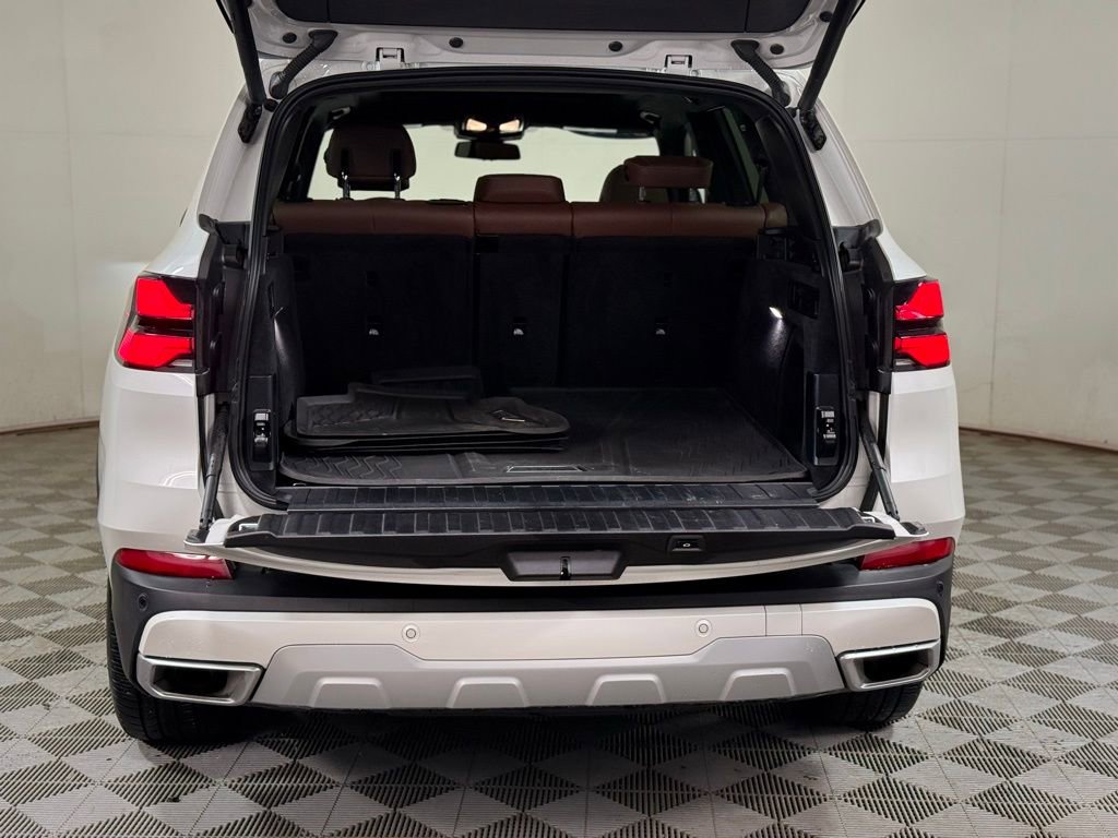 Used 2024 BMW X5 xDrive40i w/ Premium Package image 6