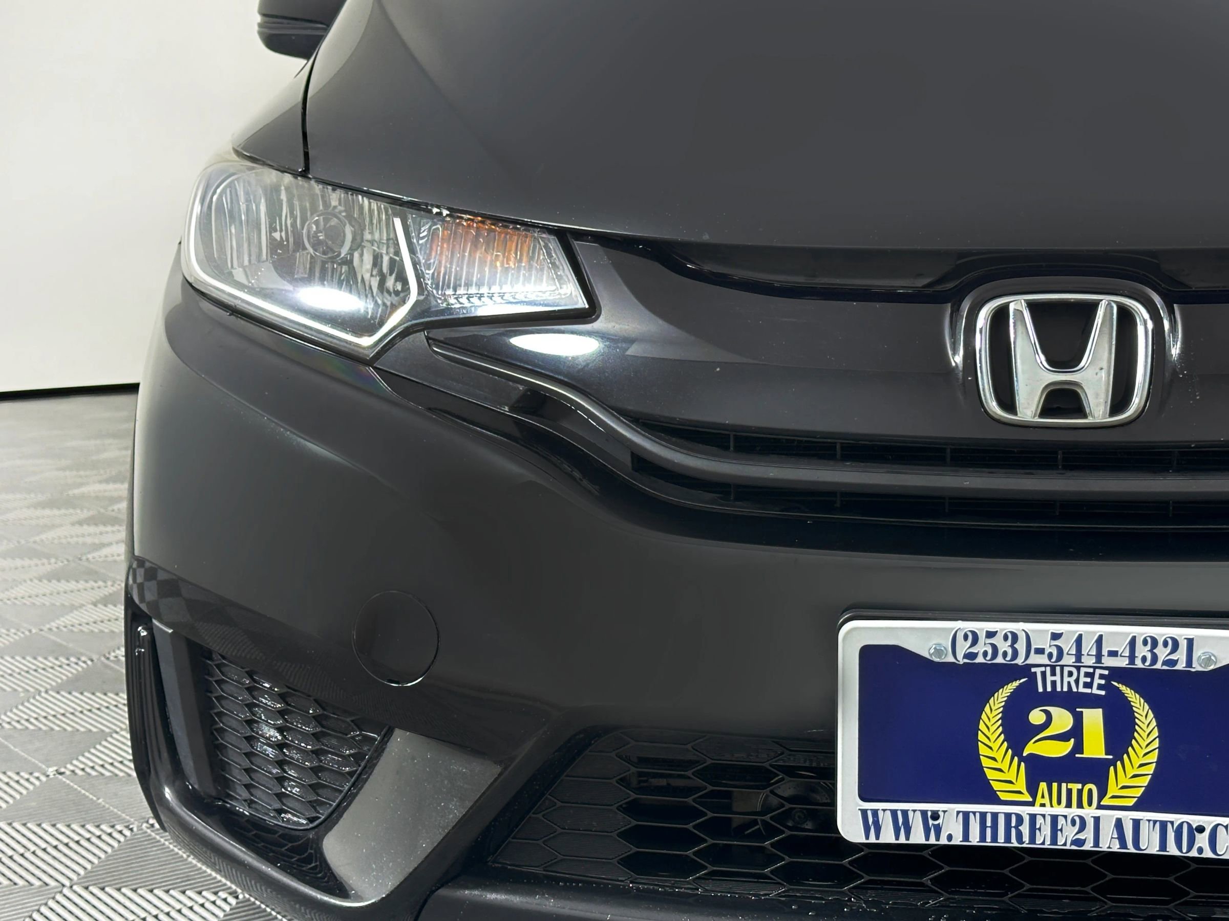 Used 2016 Honda Fit LX image 5