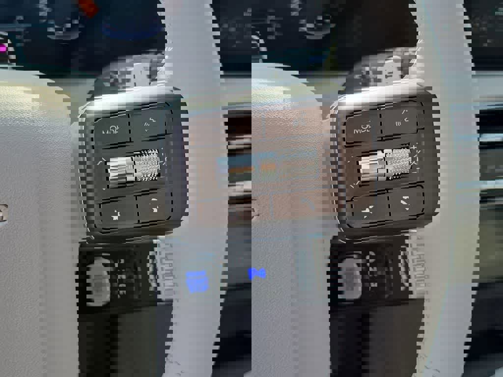 New 2026 Hyundai Palisade SE FWD image 25