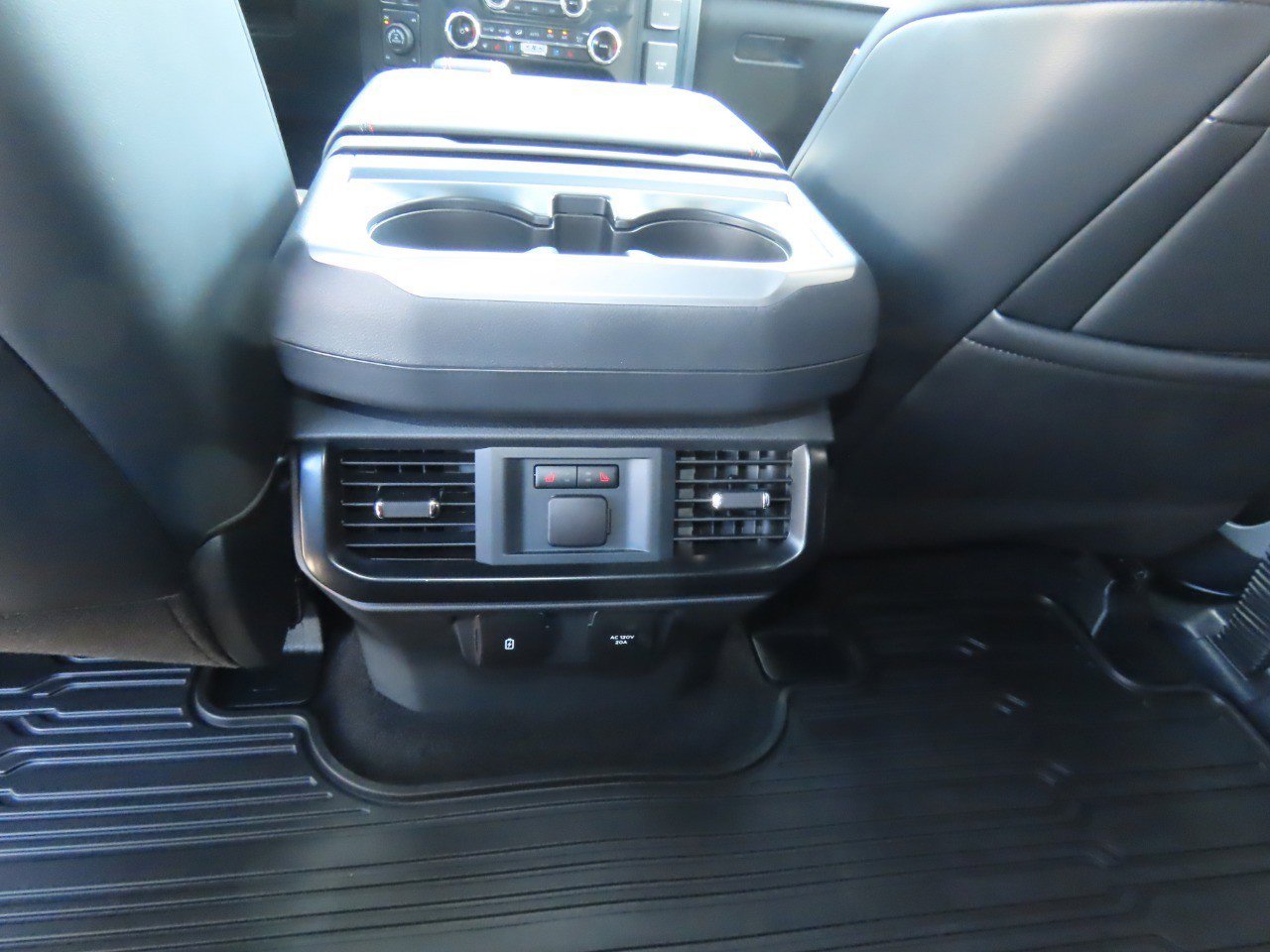 Certified 2025 Ford F150 Raptor image 19