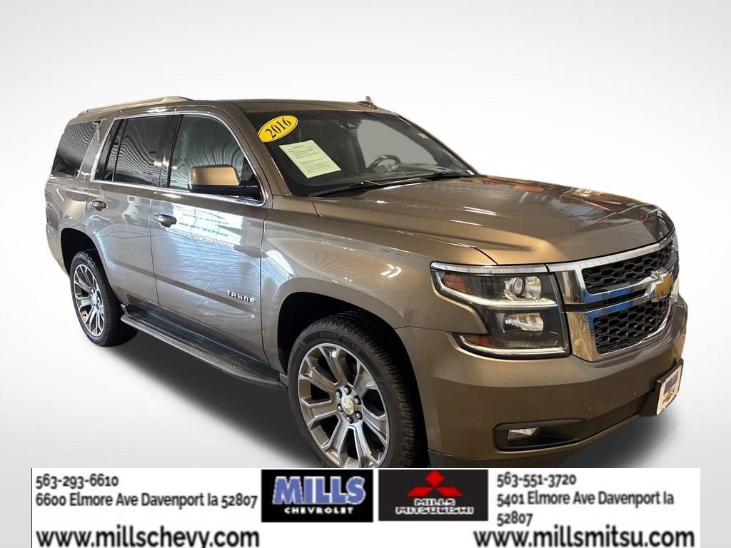 Used 2016 Chevrolet Tahoe LT w/ Luxury Package AWD/4WD image 3