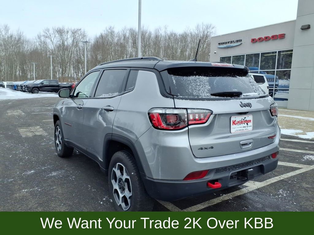 Used 2022 Jeep Compass Trailhawk w/ Sun and Sound Group AWD/4WD image 8
