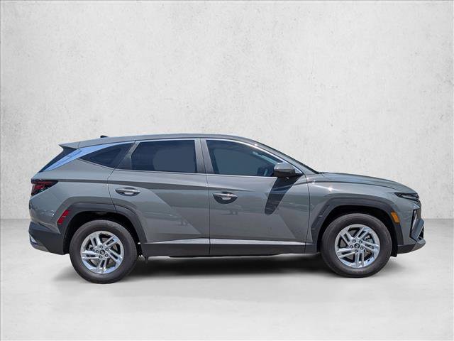 Used 2026 Hyundai Tucson SE FWD image 4
