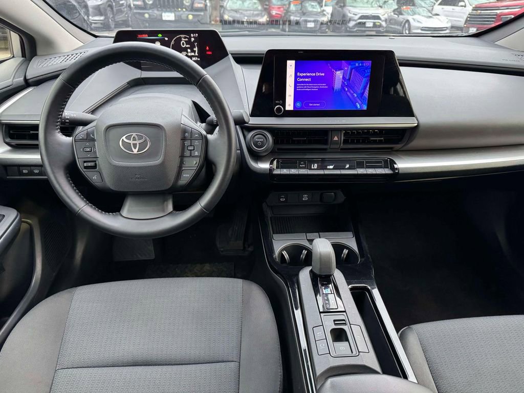 Used 2024 Toyota Prius LE FWD image 16