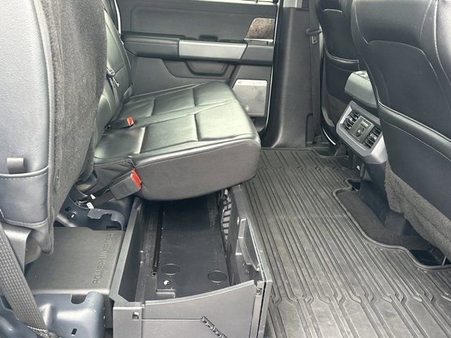 Used 2024 Ford F350 Lariat w/ Chrome Package image 17