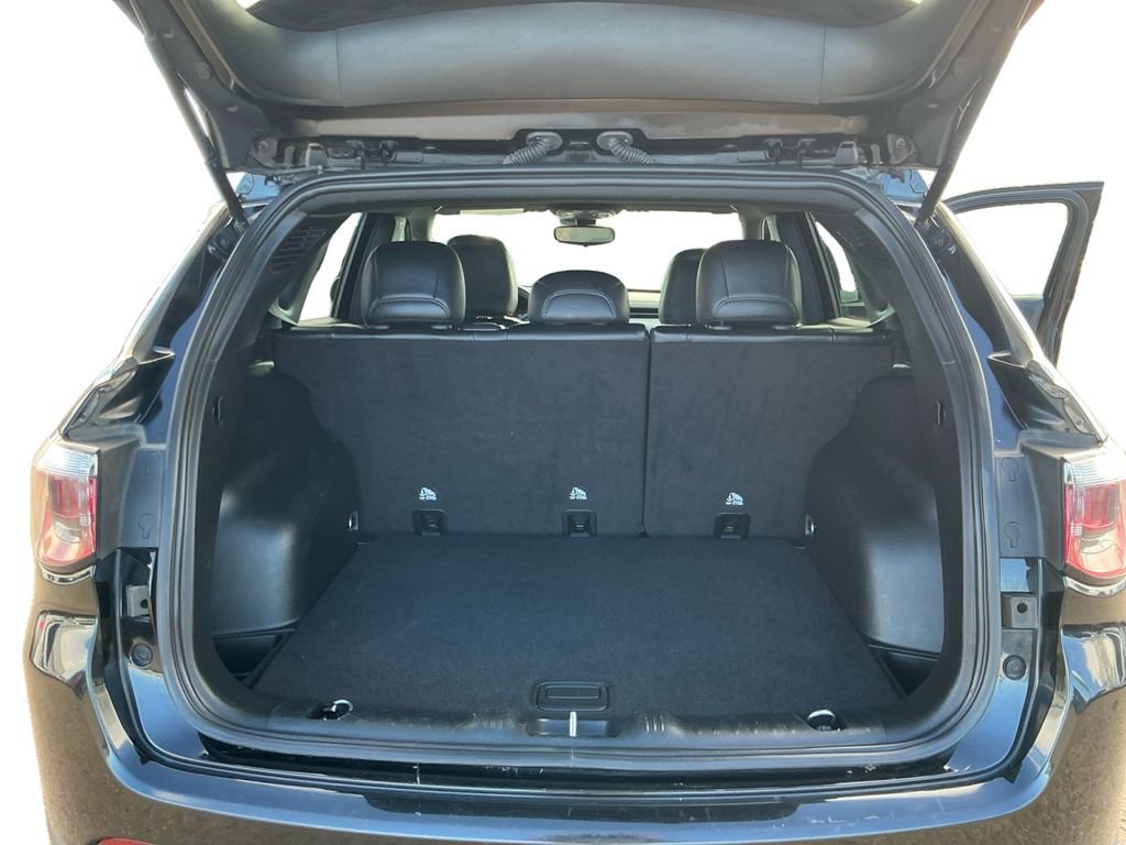 Used 2024 Jeep Compass Latitude image 22