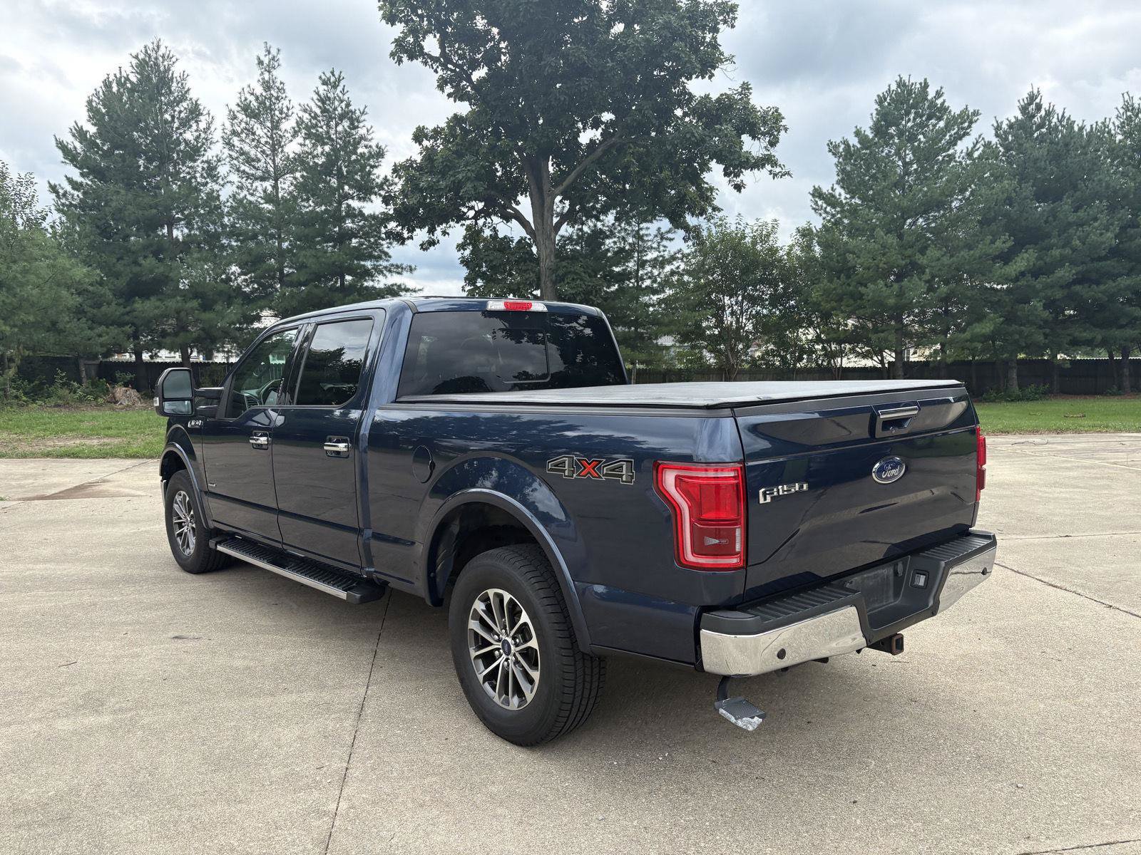 Used 2016 Ford F150 Lariat w/ Equipment Group 502A Luxury AWD/4WD image 22