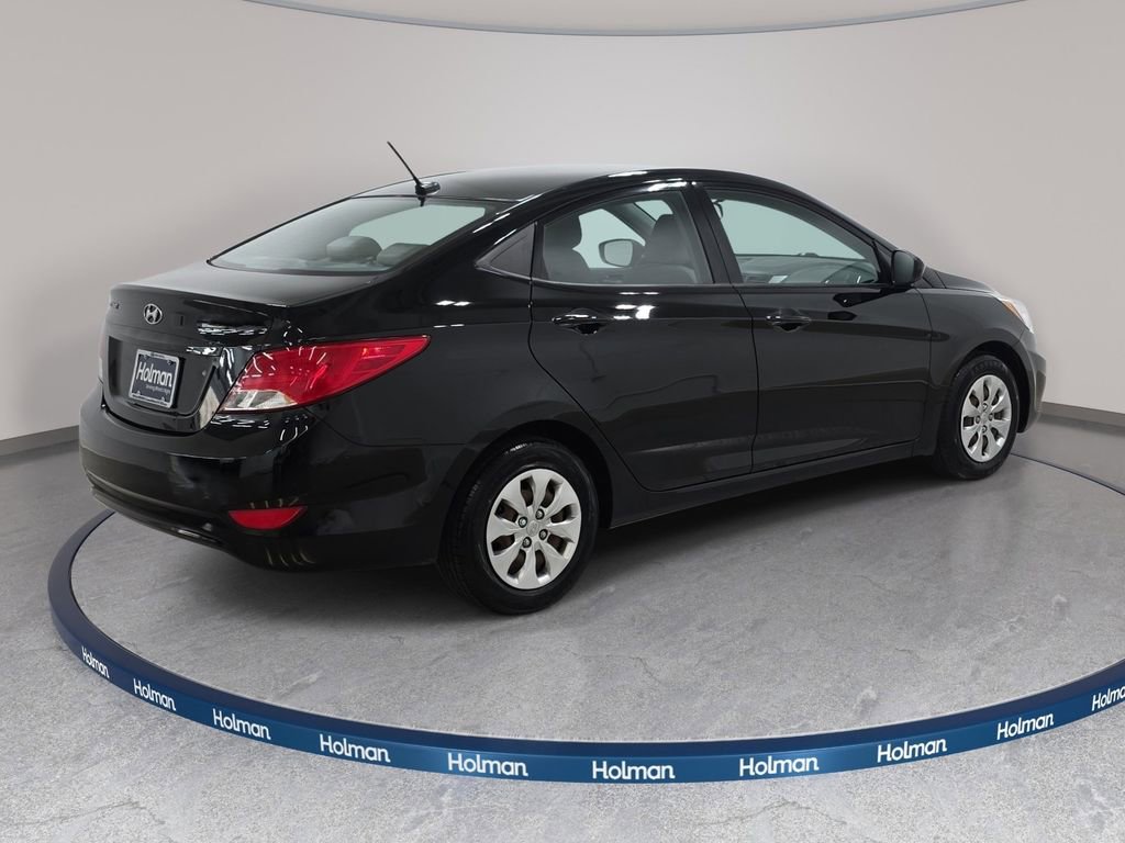 Used 2017 Hyundai Accent SE image 6