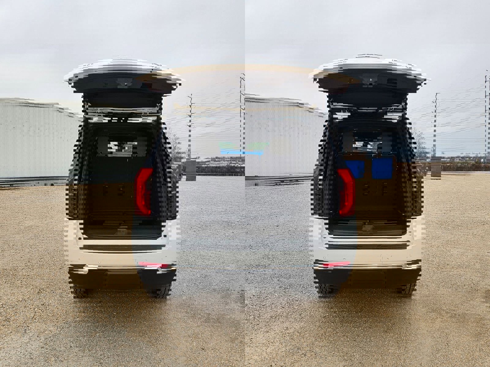 New 2026 GMC Yukon XL Elevation image 4