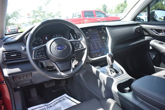 Used 2024 Subaru Outback Premium AWD/4WD image 19