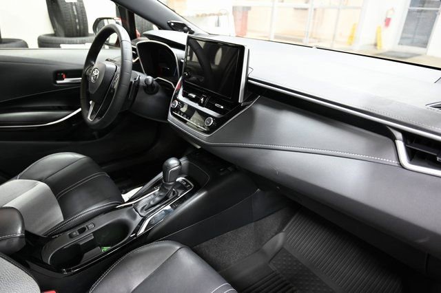 Used 2025 Toyota Corolla XSE image 14