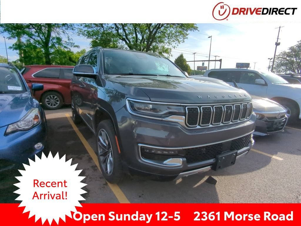 Used 2022 Jeep Wagoneer Series III w/ Premium Group I AWD/4WD image 1