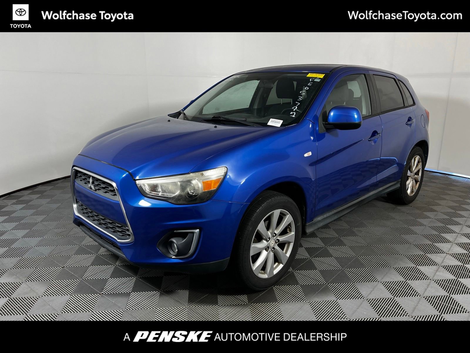 Used 2015 Mitsubishi Outlander Sport ES FWD image 1