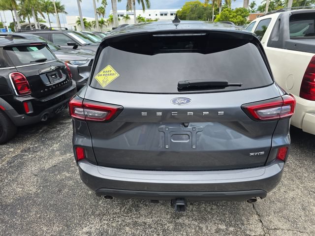 Used 2023 Ford Escape ST-Line Select w/ Tech Pack #2 AWD/4WD image 5