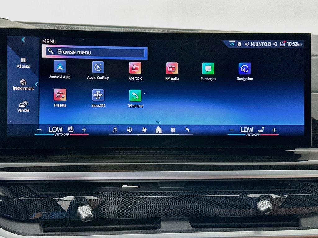Certified 2024 BMW X7 xDrive40i w/ M Sport Package AWD/4WD image 15