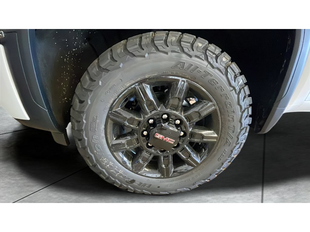 New 2026 GMC Sierra 2500 AT4 w/ AT4 Preferred Package AWD/4WD image 18