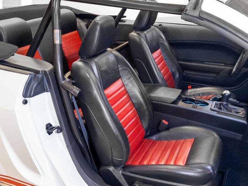 Used 2008 Ford Mustang Shelby GT500 image 16