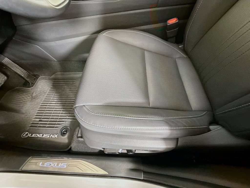 Certified 2024 Lexus NX 250 FWD w/ Towing Package (2000 Lbs) image 19