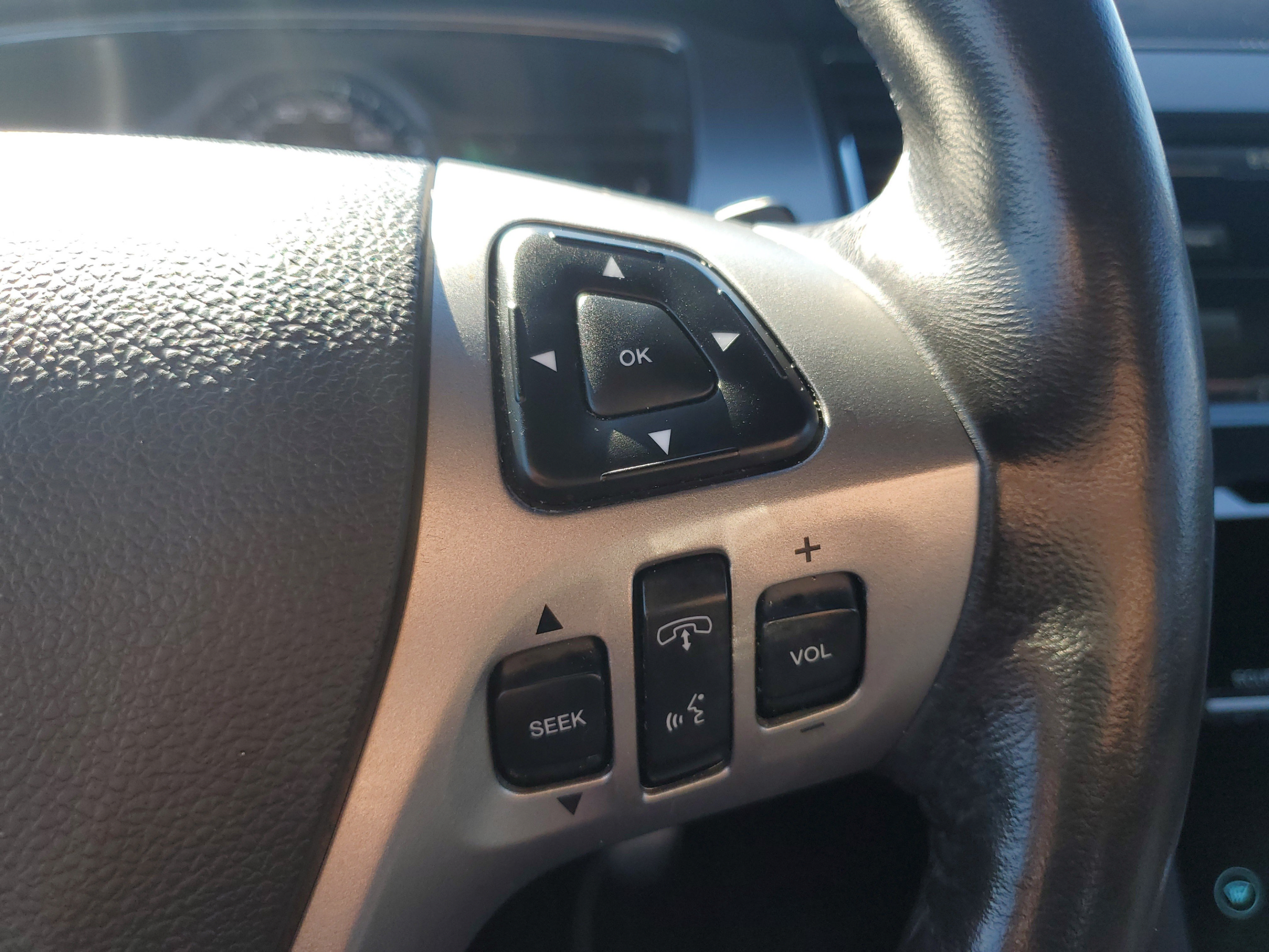 Used 2015 Ford Taurus SHO w/ Equipment Group 401A AWD/4WD image 23