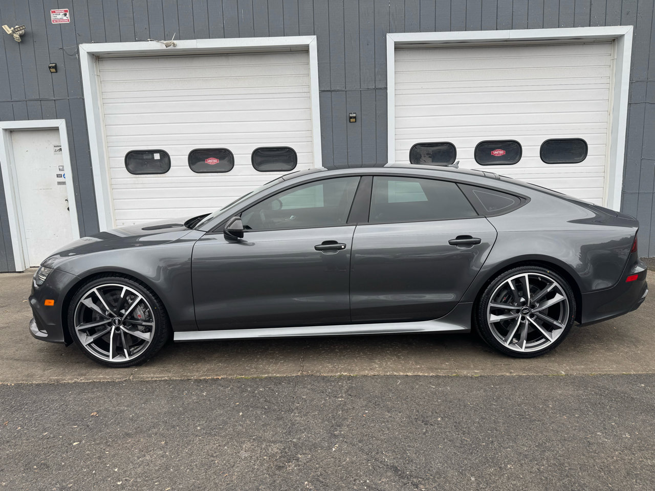 Used 2018 Audi RS 7 Performance AWD/4WD image 7