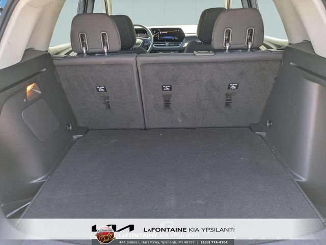 Used 2025 Chevrolet TrailBlazer LS FWD image 28