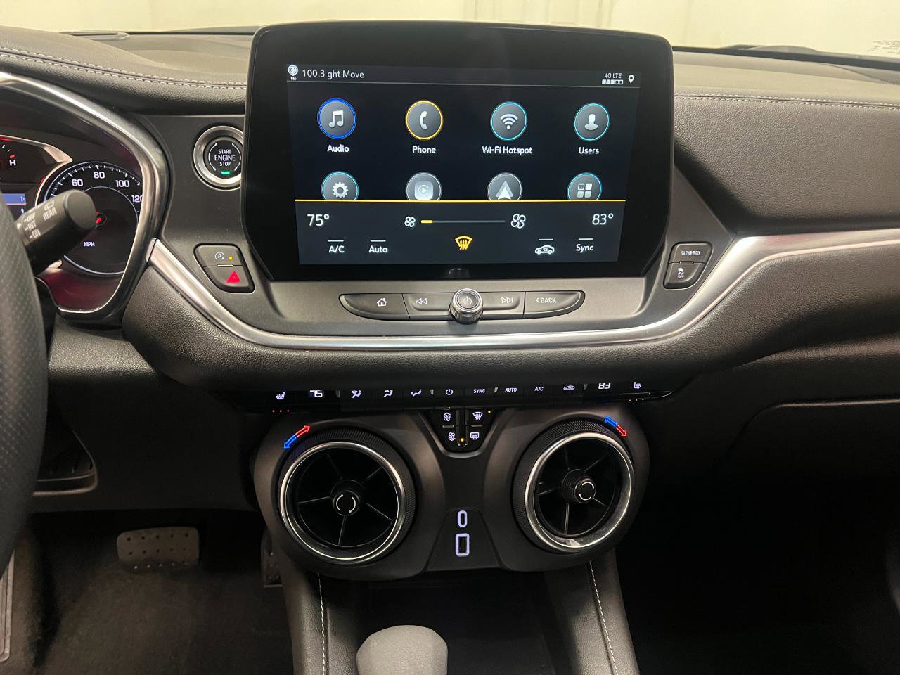 Used 2025 Chevrolet Blazer LT image 40