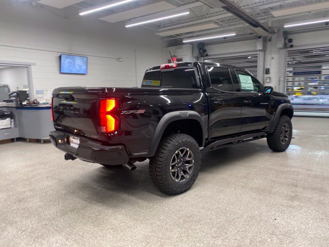 New 2026 Chevrolet Colorado ZR2 w/ Technology Package AWD/4WD image 5